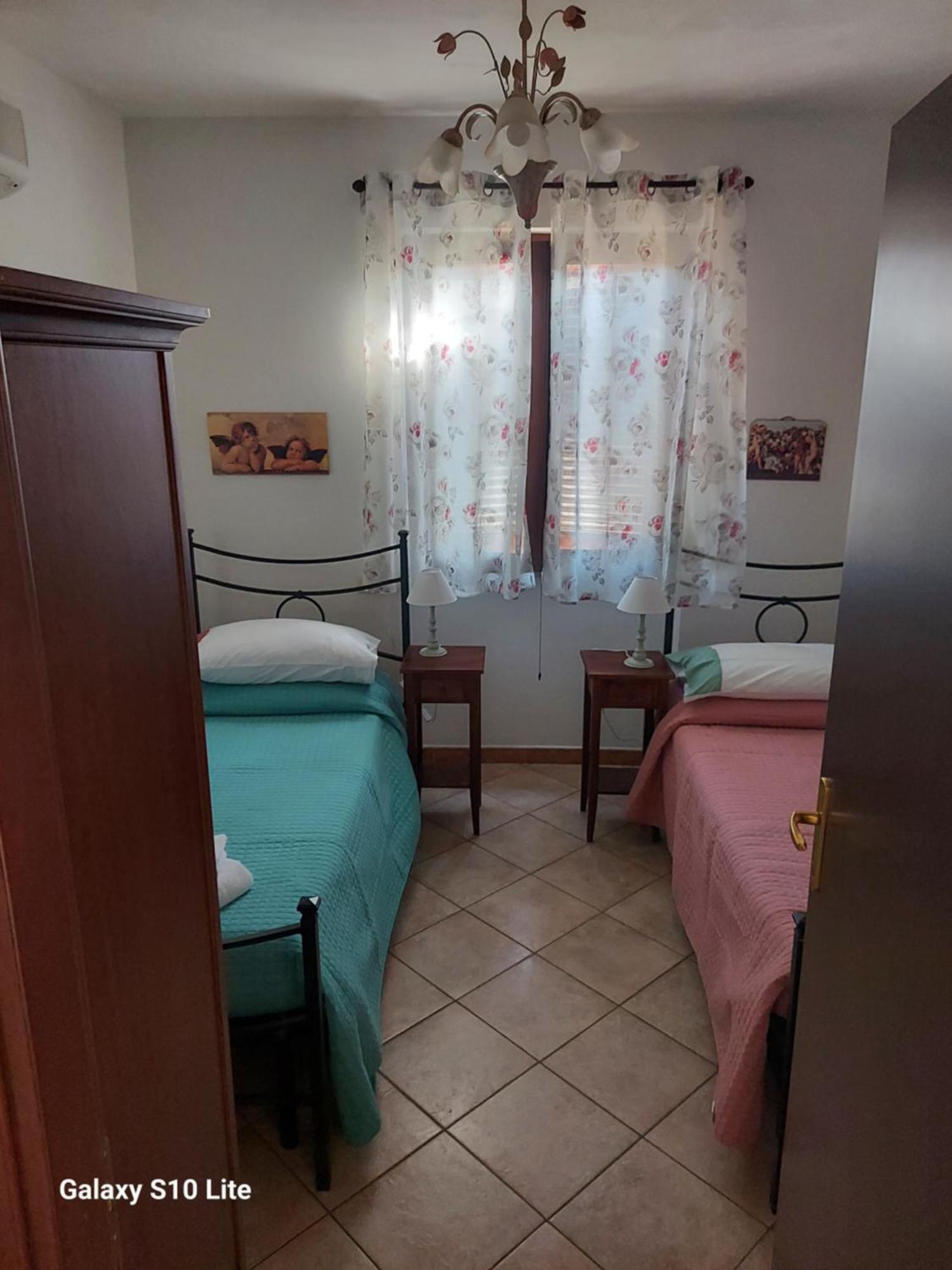Agriturismo La Verde Rosa Pescia Romana Eksteriør bilde