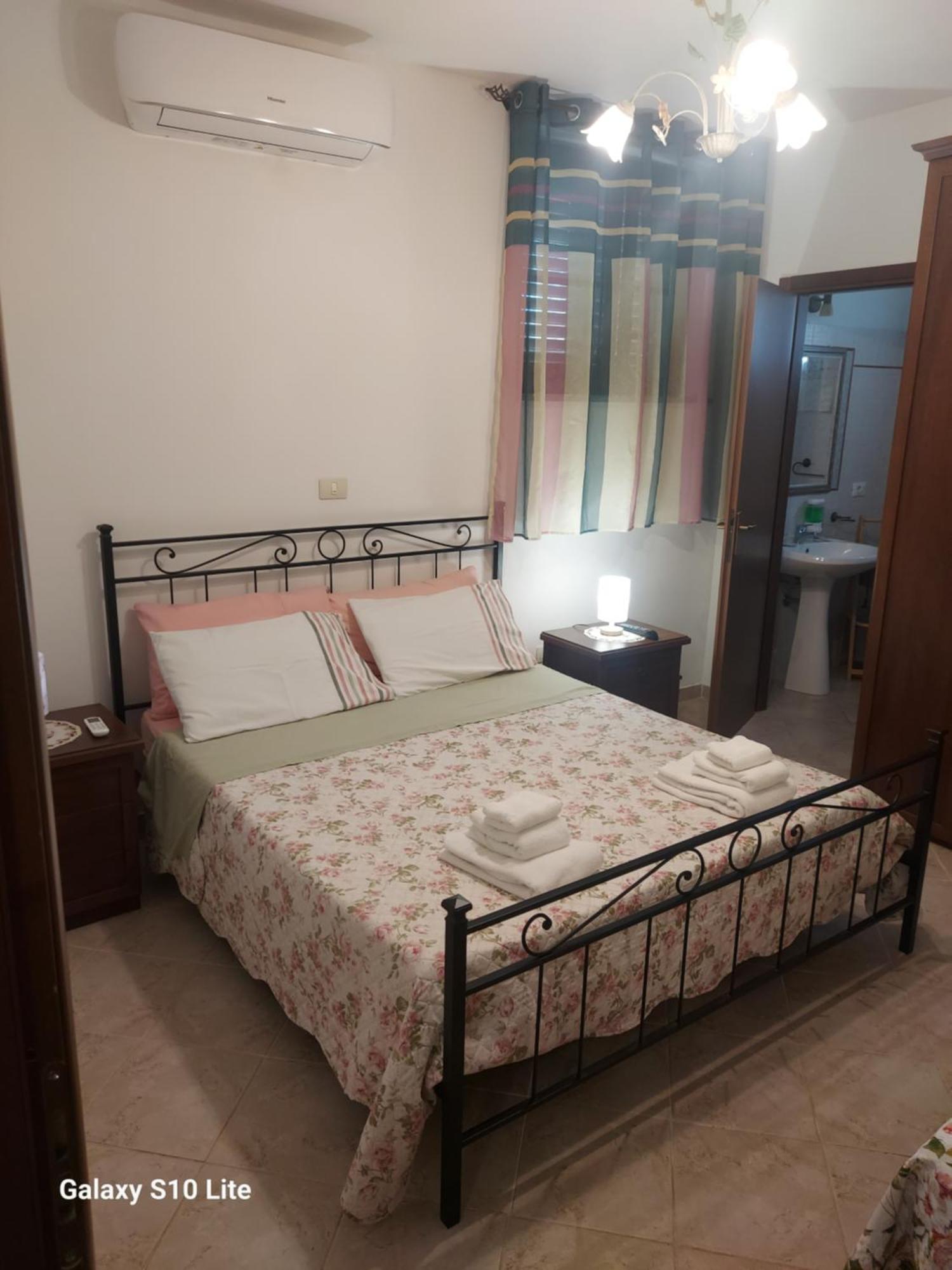 Agriturismo La Verde Rosa Pescia Romana Eksteriør bilde